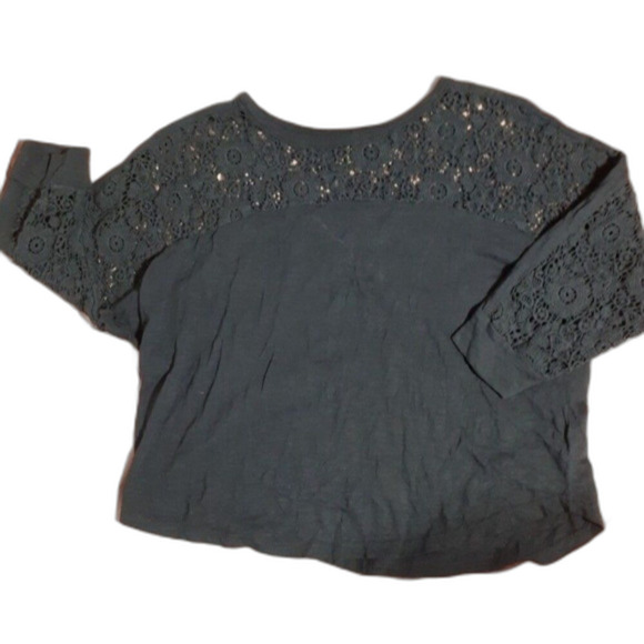 Forever 21 Tops - Forever 21 top m Navy blue boxy shirt blouse cotton knit lace detail